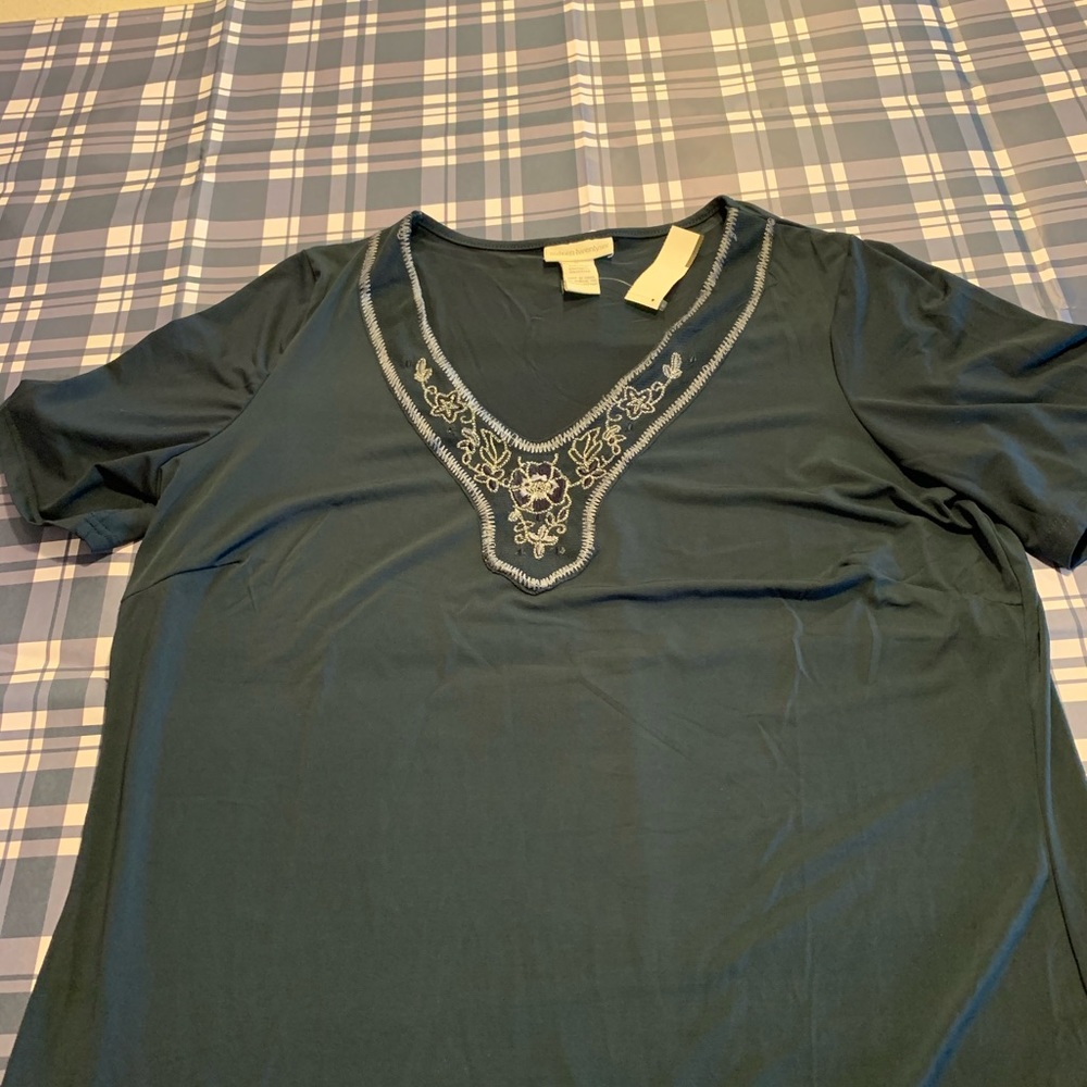 Sixteen Twenty-six Size 16 NWT